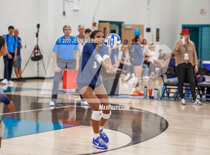 Thumbnail 2 in Sierra Canyon vs. Xavier College Prep (Durango Fall Classic) photogallery.