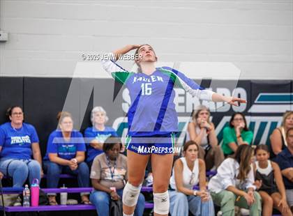 Thumbnail 1 in Sierra Canyon vs. Xavier College Prep (Durango Fall Classic) photogallery.
