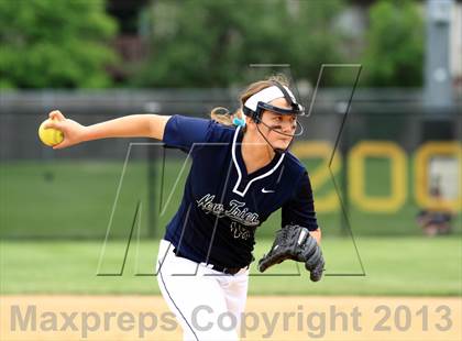 Thumbnail 1 in Barrington vs New Trier (IHSA 4A Sectional Final) photogallery.