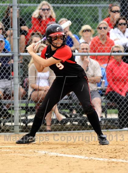 Thumbnail 3 in Barrington vs New Trier (IHSA 4A Sectional Final) photogallery.