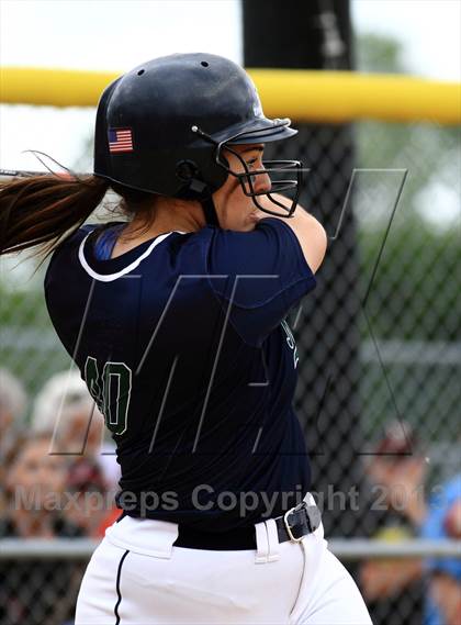 Thumbnail 2 in Barrington vs New Trier (IHSA 4A Sectional Final) photogallery.
