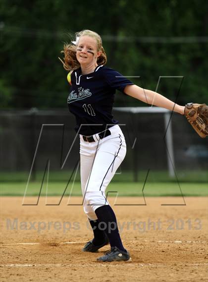 Thumbnail 2 in Barrington vs New Trier (IHSA 4A Sectional Final) photogallery.