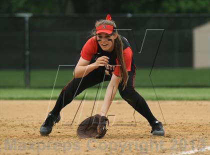 Thumbnail 3 in Barrington vs New Trier (IHSA 4A Sectional Final) photogallery.