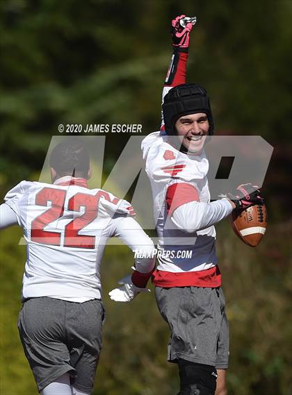 Thumbnail 1 in St. John the Baptist @ Chaminade (7 on 7) photogallery.