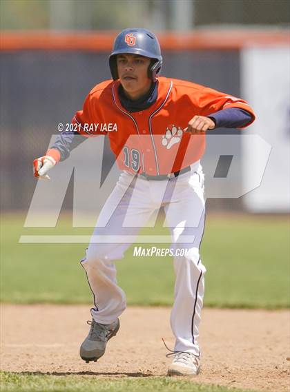 Thumbnail 1 in Jesuit @ Cosumnes Oaks photogallery.