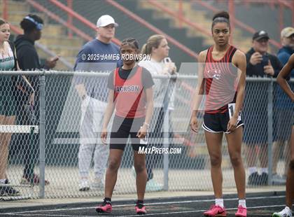 Thumbnail 3 in Mandarin Preseason Classic (1200 Meters) photogallery.