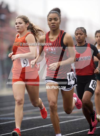 Thumbnail 3 in Mandarin Preseason Classic (1200 Meters) photogallery.