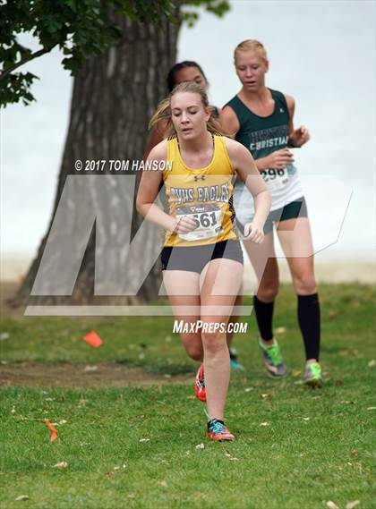 Thumbnail 2 in Sweetheart Invitational photogallery.