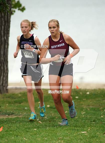 Thumbnail 1 in Sweetheart Invitational photogallery.