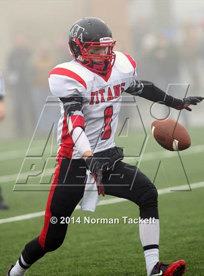 Thumbnail 2 in Victoria vs. Argonia/Attica (KSHSAA 8M Div II Final) photogallery.