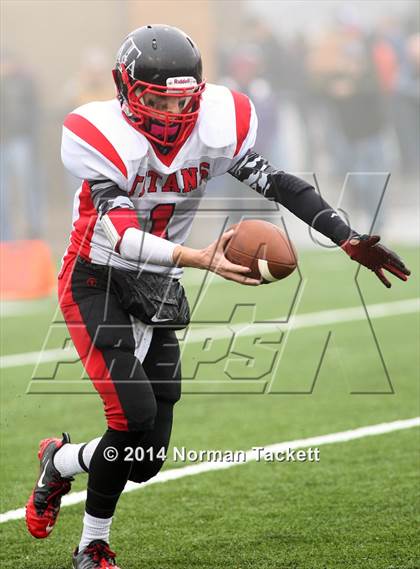 Thumbnail 3 in Victoria vs. Argonia/Attica (KSHSAA 8M Div II Final) photogallery.