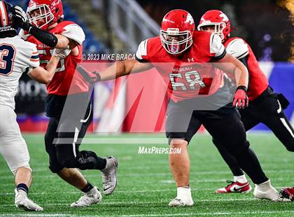 Thumbnail 3 in Walpole vs Milton (MIAA D3 Final) photogallery.