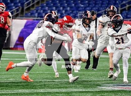 Thumbnail 2 in Walpole vs Milton (MIAA D3 Final) photogallery.