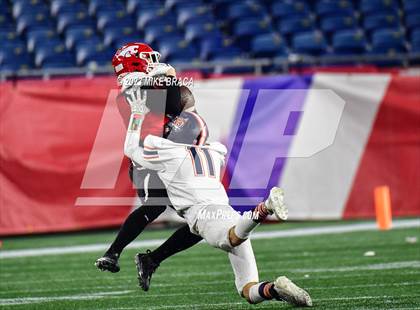 Thumbnail 1 in Walpole vs Milton (MIAA D3 Final) photogallery.
