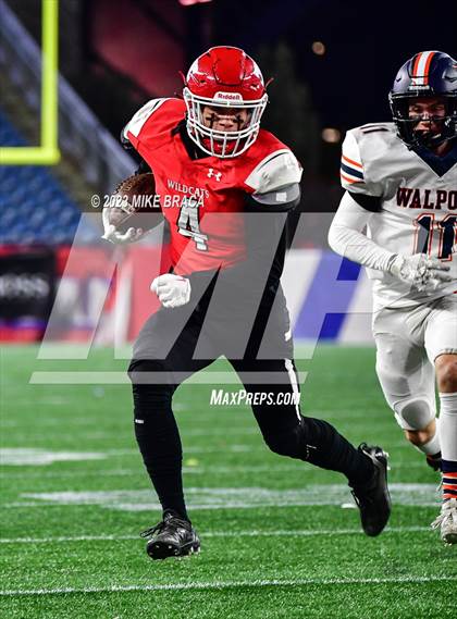Thumbnail 2 in Walpole vs Milton (MIAA D3 Final) photogallery.