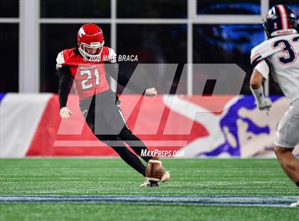 Thumbnail 2 in Walpole vs Milton (MIAA D3 Final) photogallery.