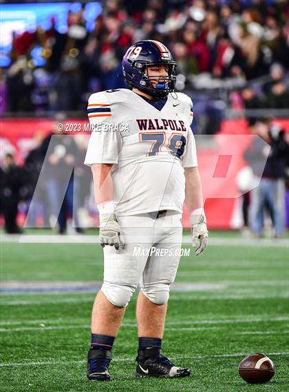 Thumbnail 3 in Walpole vs Milton (MIAA D3 Final) photogallery.