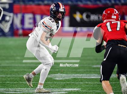 Thumbnail 3 in Walpole vs Milton (MIAA D3 Final) photogallery.