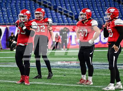 Thumbnail 3 in Walpole vs Milton (MIAA D3 Final) photogallery.