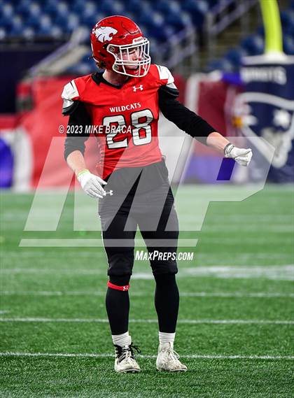 Thumbnail 1 in Walpole vs Milton (MIAA D3 Final) photogallery.