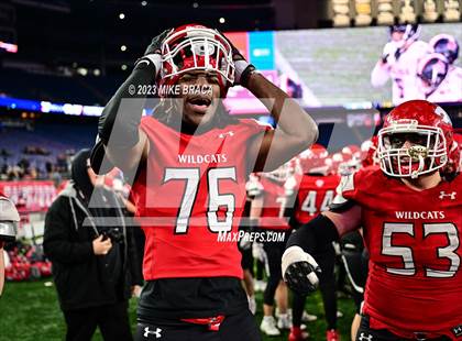 Thumbnail 1 in Walpole vs Milton (MIAA D3 Final) photogallery.