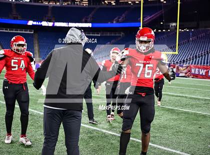 Thumbnail 3 in Walpole vs Milton (MIAA D3 Final) photogallery.