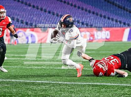 Thumbnail 1 in Walpole vs Milton (MIAA D3 Final) photogallery.