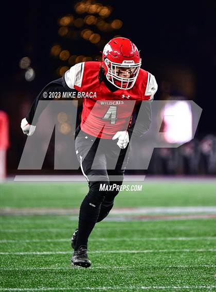 Thumbnail 1 in Walpole vs Milton (MIAA D3 Final) photogallery.