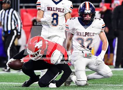 Thumbnail 2 in Walpole vs Milton (MIAA D3 Final) photogallery.