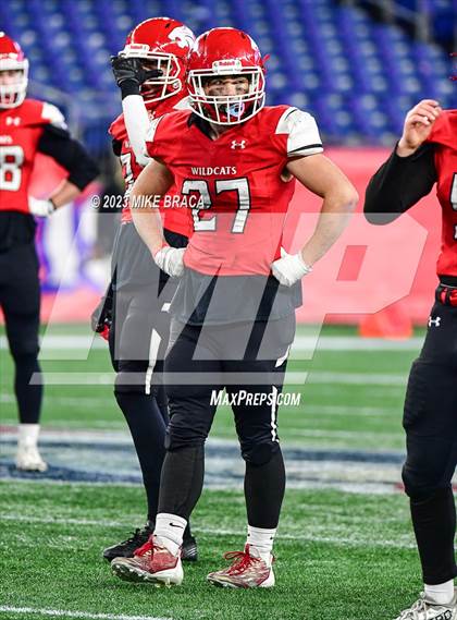 Thumbnail 3 in Walpole vs Milton (MIAA D3 Final) photogallery.