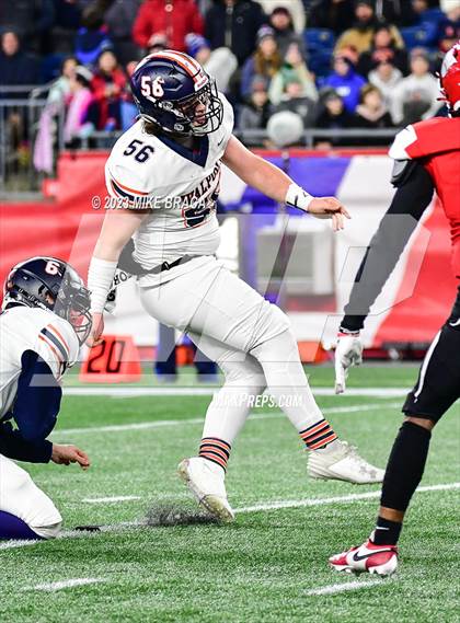 Thumbnail 2 in Walpole vs Milton (MIAA D3 Final) photogallery.