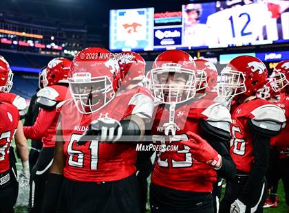Thumbnail 2 in Walpole vs Milton (MIAA D3 Final) photogallery.