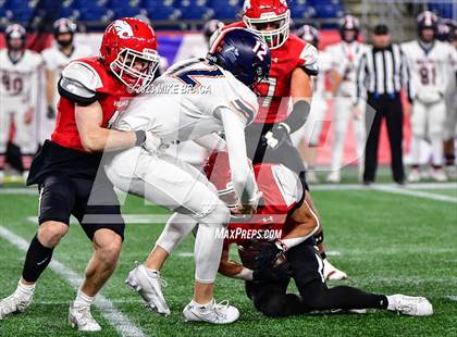 Thumbnail 2 in Walpole vs Milton (MIAA D3 Final) photogallery.