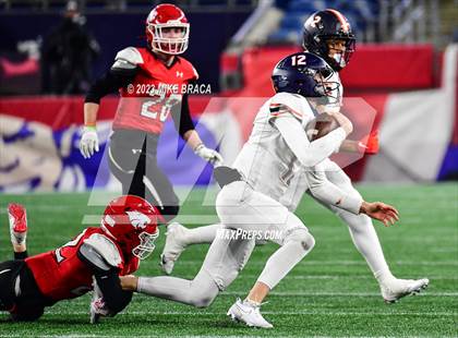 Thumbnail 1 in Walpole vs Milton (MIAA D3 Final) photogallery.
