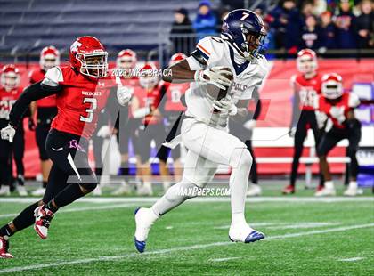 Thumbnail 2 in Walpole vs Milton (MIAA D3 Final) photogallery.
