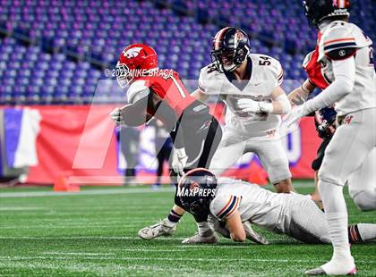Thumbnail 2 in Walpole vs Milton (MIAA D3 Final) photogallery.