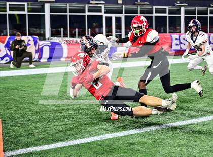 Thumbnail 2 in Walpole vs Milton (MIAA D3 Final) photogallery.