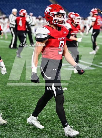 Thumbnail 1 in Walpole vs Milton (MIAA D3 Final) photogallery.