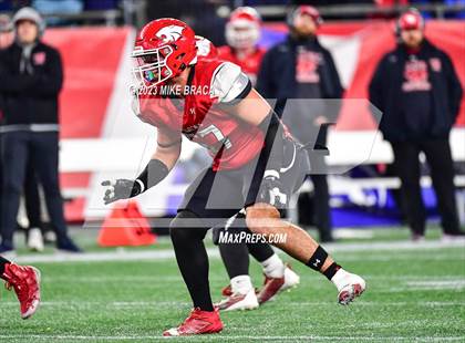 Thumbnail 1 in Walpole vs Milton (MIAA D3 Final) photogallery.