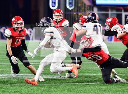 Thumbnail 1 in Walpole vs Milton (MIAA D3 Final) photogallery.