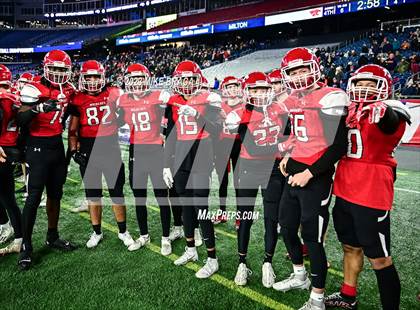 Thumbnail 2 in Walpole vs Milton (MIAA D3 Final) photogallery.