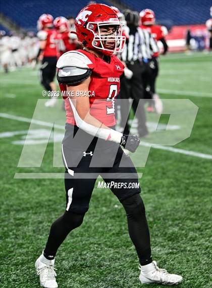 Thumbnail 2 in Walpole vs Milton (MIAA D3 Final) photogallery.