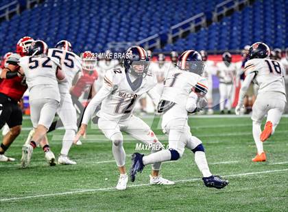 Thumbnail 3 in Walpole vs Milton (MIAA D3 Final) photogallery.