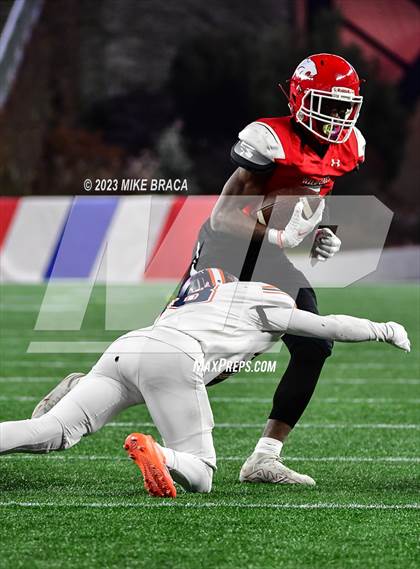 Thumbnail 3 in Walpole vs Milton (MIAA D3 Final) photogallery.
