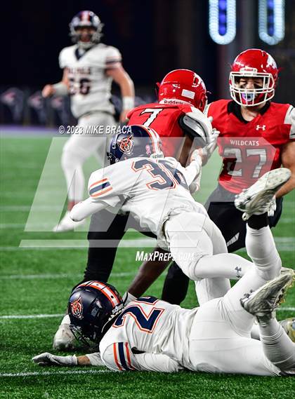 Thumbnail 3 in Walpole vs Milton (MIAA D3 Final) photogallery.