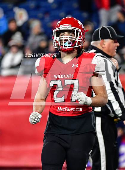 Thumbnail 3 in Walpole vs Milton (MIAA D3 Final) photogallery.