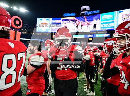 Thumbnail 1 in Walpole vs Milton (MIAA D3 Final) photogallery.
