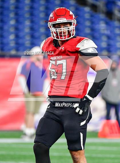 Thumbnail 1 in Walpole vs Milton (MIAA D3 Final) photogallery.