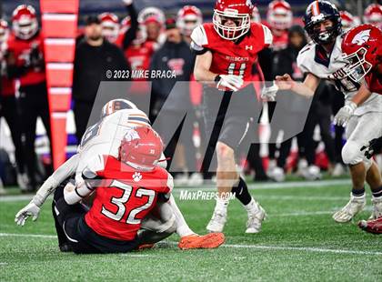 Thumbnail 1 in Walpole vs Milton (MIAA D3 Final) photogallery.