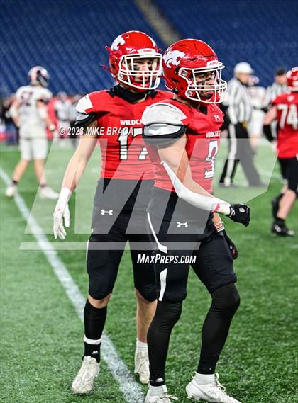 Thumbnail 3 in Walpole vs Milton (MIAA D3 Final) photogallery.